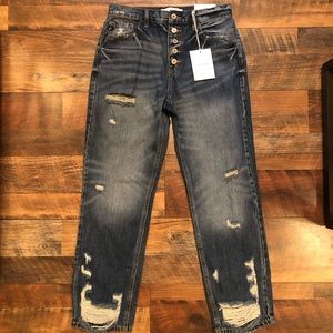 Kancan distressed straight fit denim jeans size 5/26! NWT!